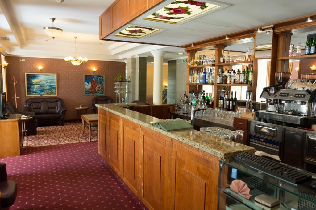 Elizabeth Hotel Gyula Exterior foto